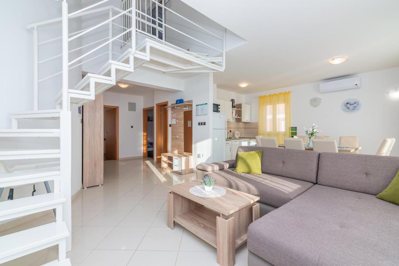 Apartment Mimoza 5, Baska, Krk Exteriér fotografie