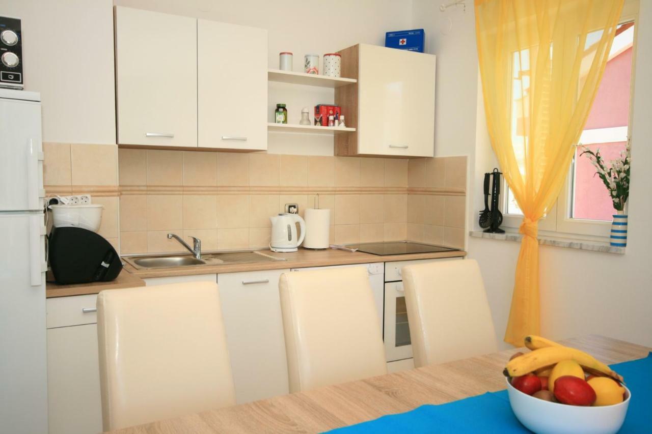 Apartment Mimoza 5, Baska, Krk Exteriér fotografie