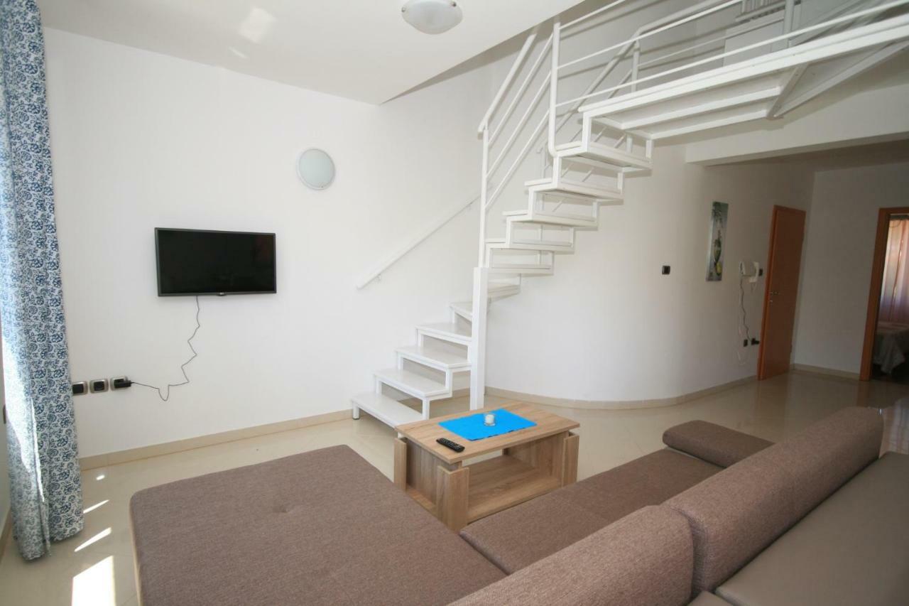 Apartment Mimoza 5, Baska, Krk Exteriér fotografie